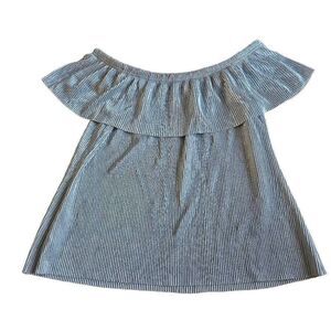 A.n.a womens Sz L silver of the shoulder blouse